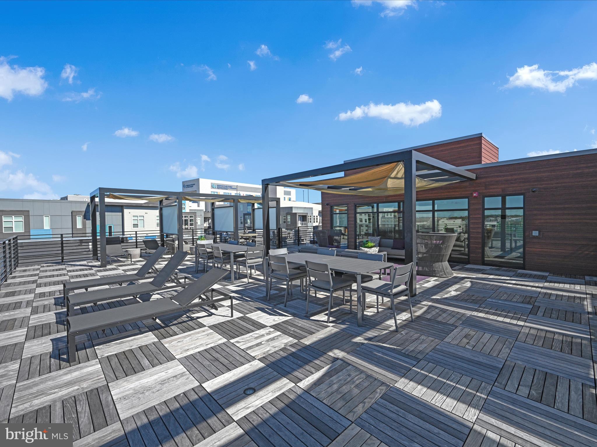 575 SOUTH CONDOS - Residential