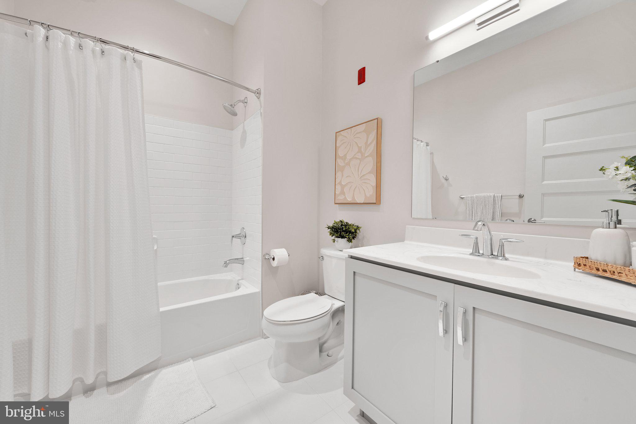 575 SOUTH CONDOS - Residential