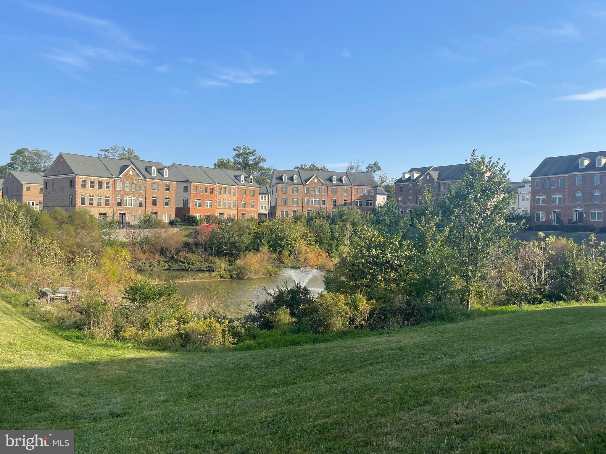 VILLAGES OF URBANA - Residential Lease