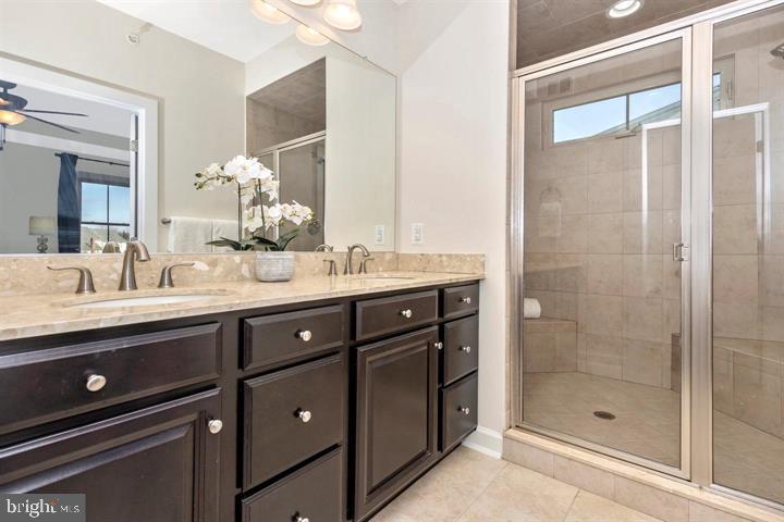 VILLAGES OF URBANA - Residential Lease