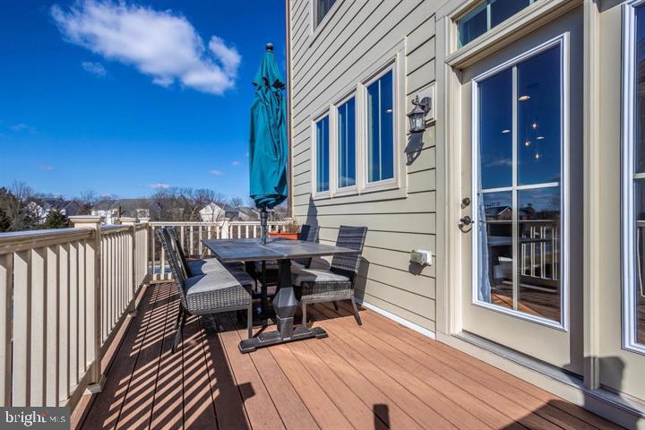 VILLAGES OF URBANA - Residential Lease