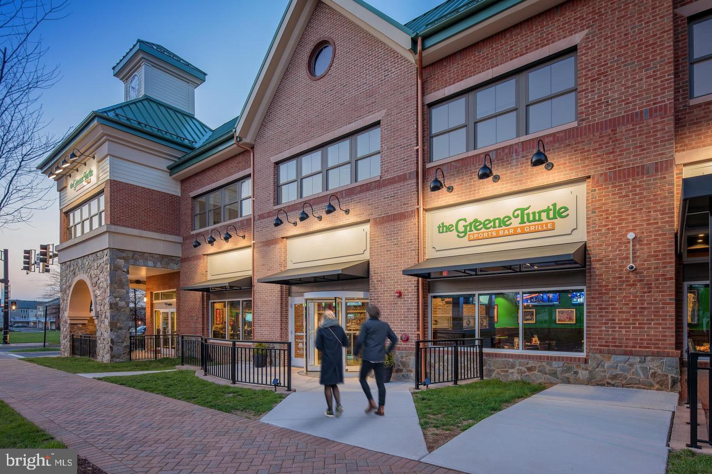 VILLAGES OF URBANA - Residential Lease