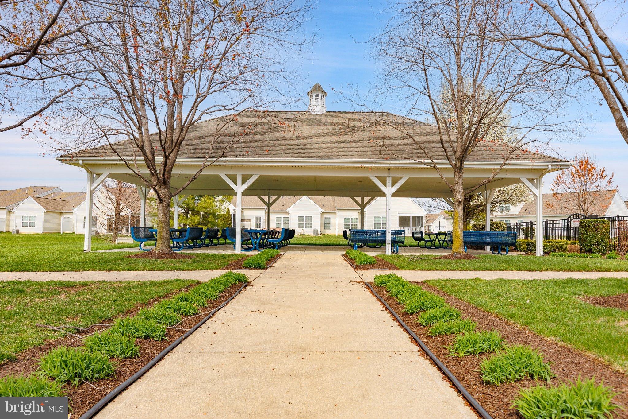 SPRING ARBOR - Residential