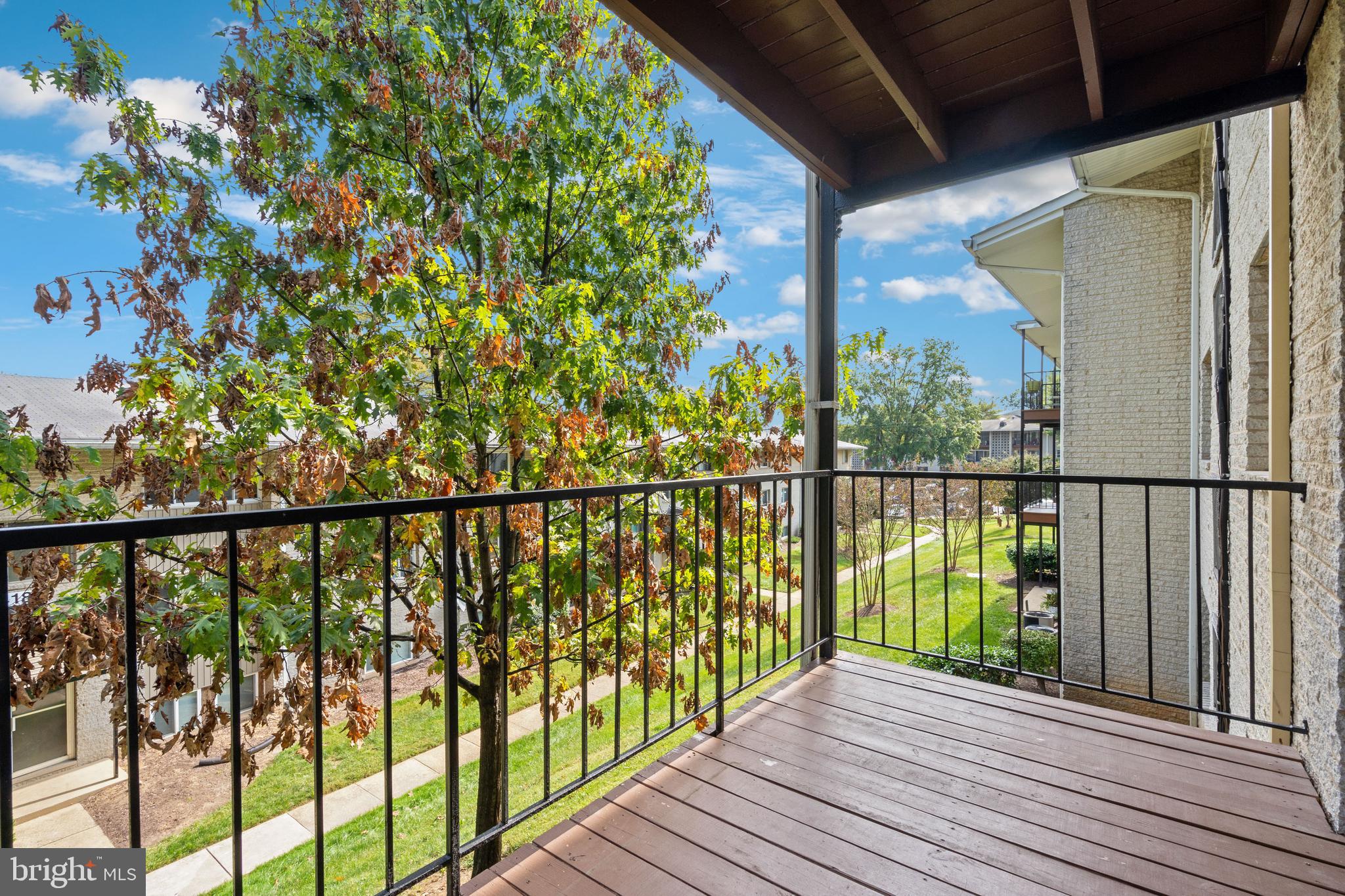 CARROLLAN GARDENS - Residential Lease