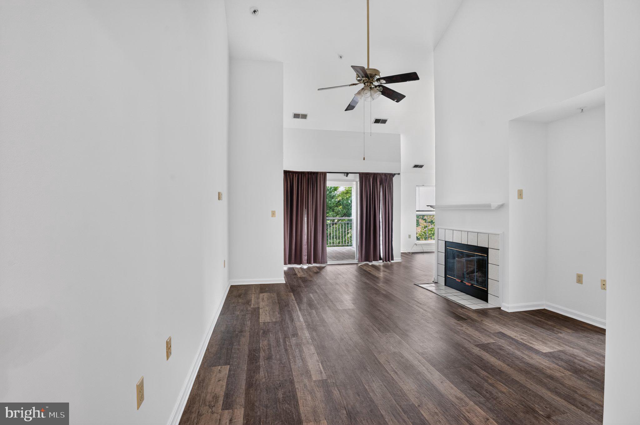 3404 BITTERWOOD PLACE I302