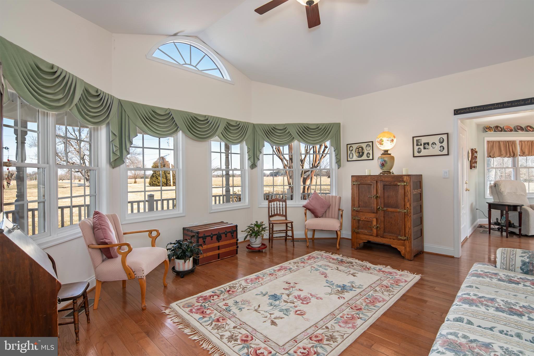 PRESQUILE - Residential