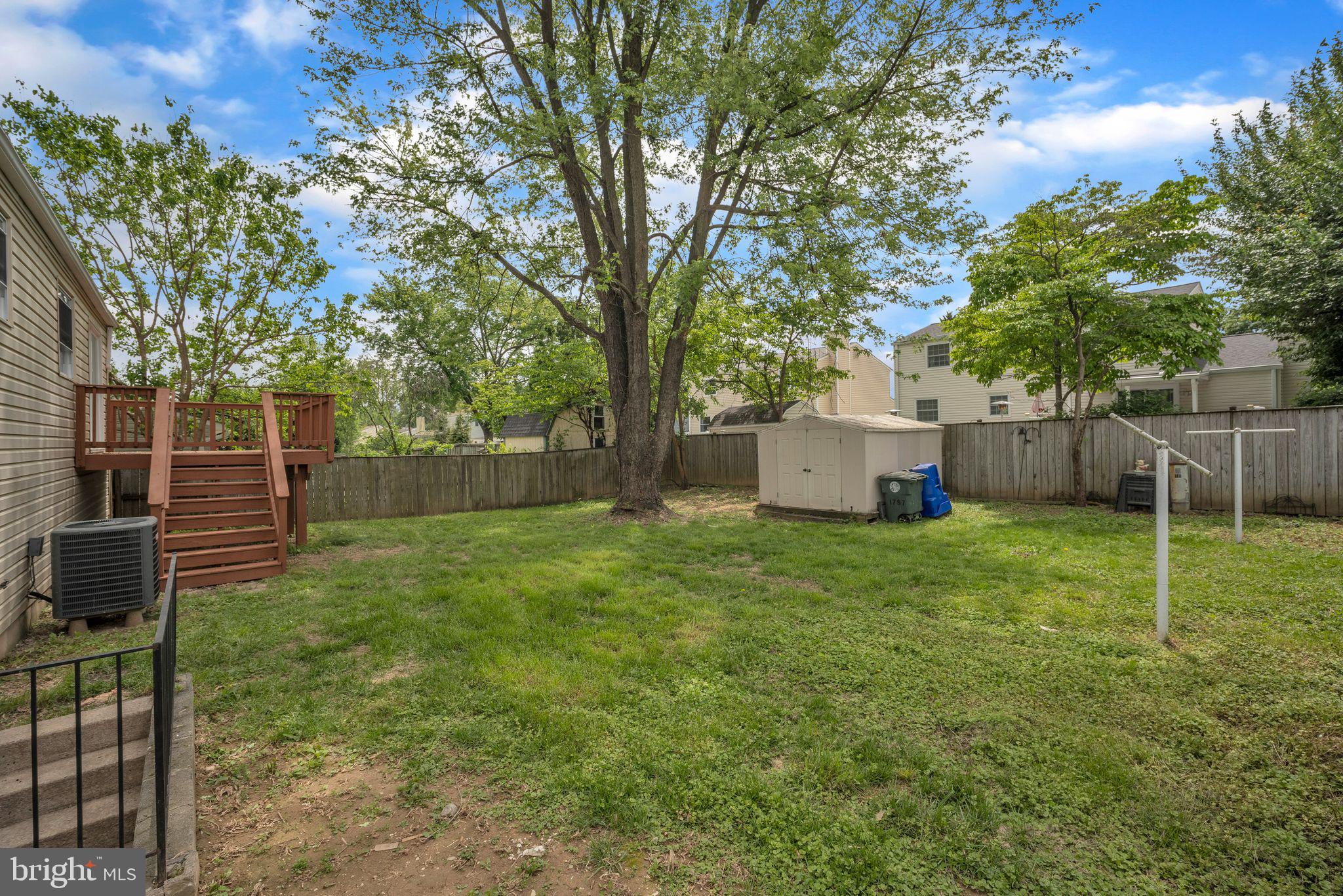 AMBER MEADOWS - Residential