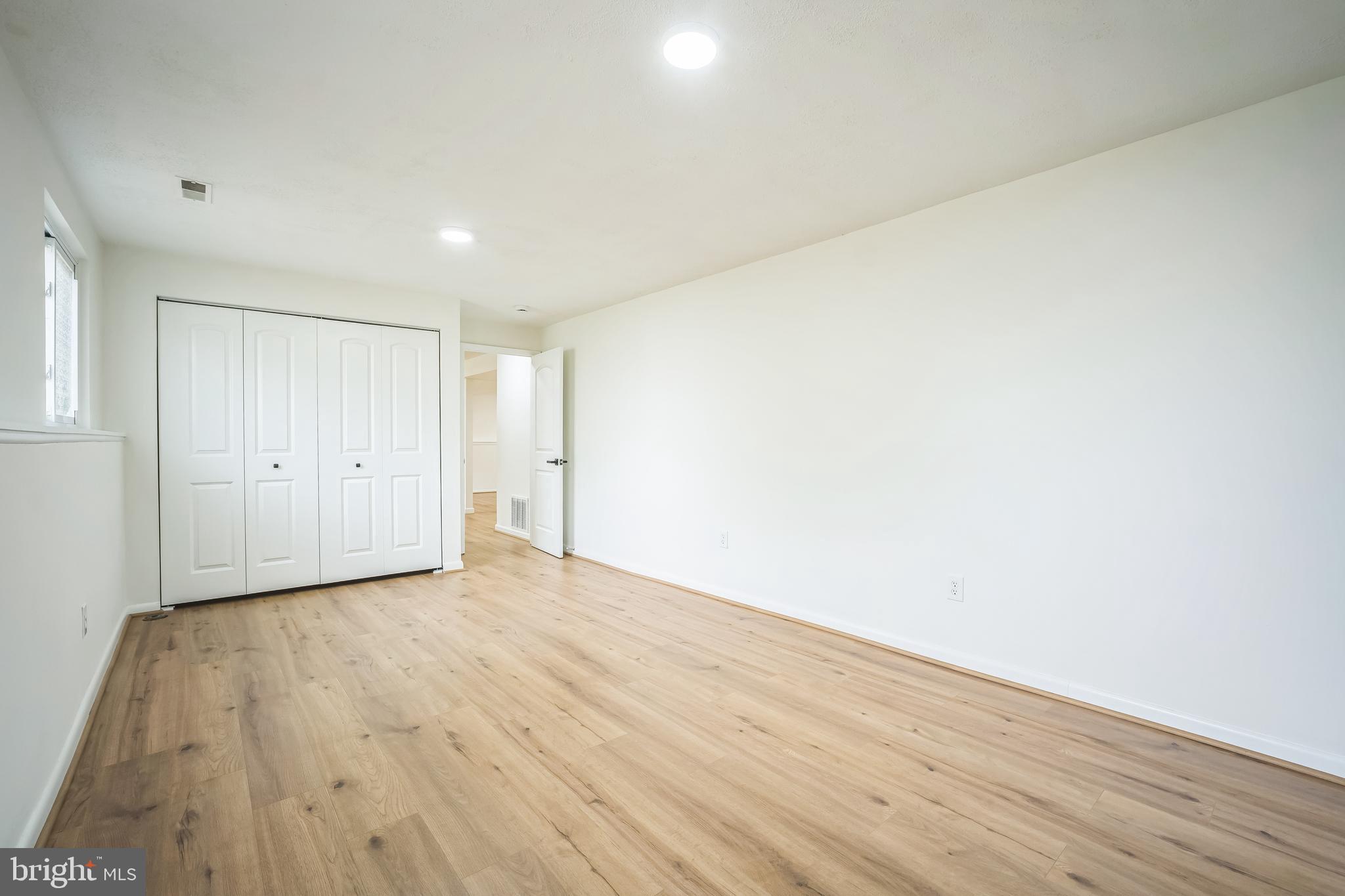 AMBER MEADOWS - Residential