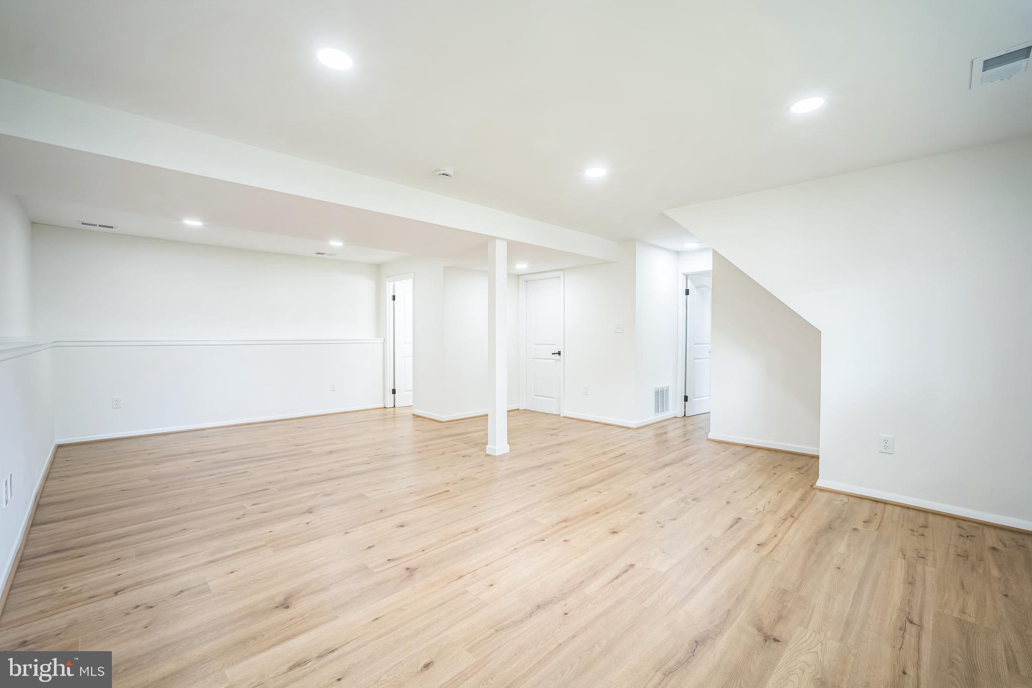 AMBER MEADOWS - Residential