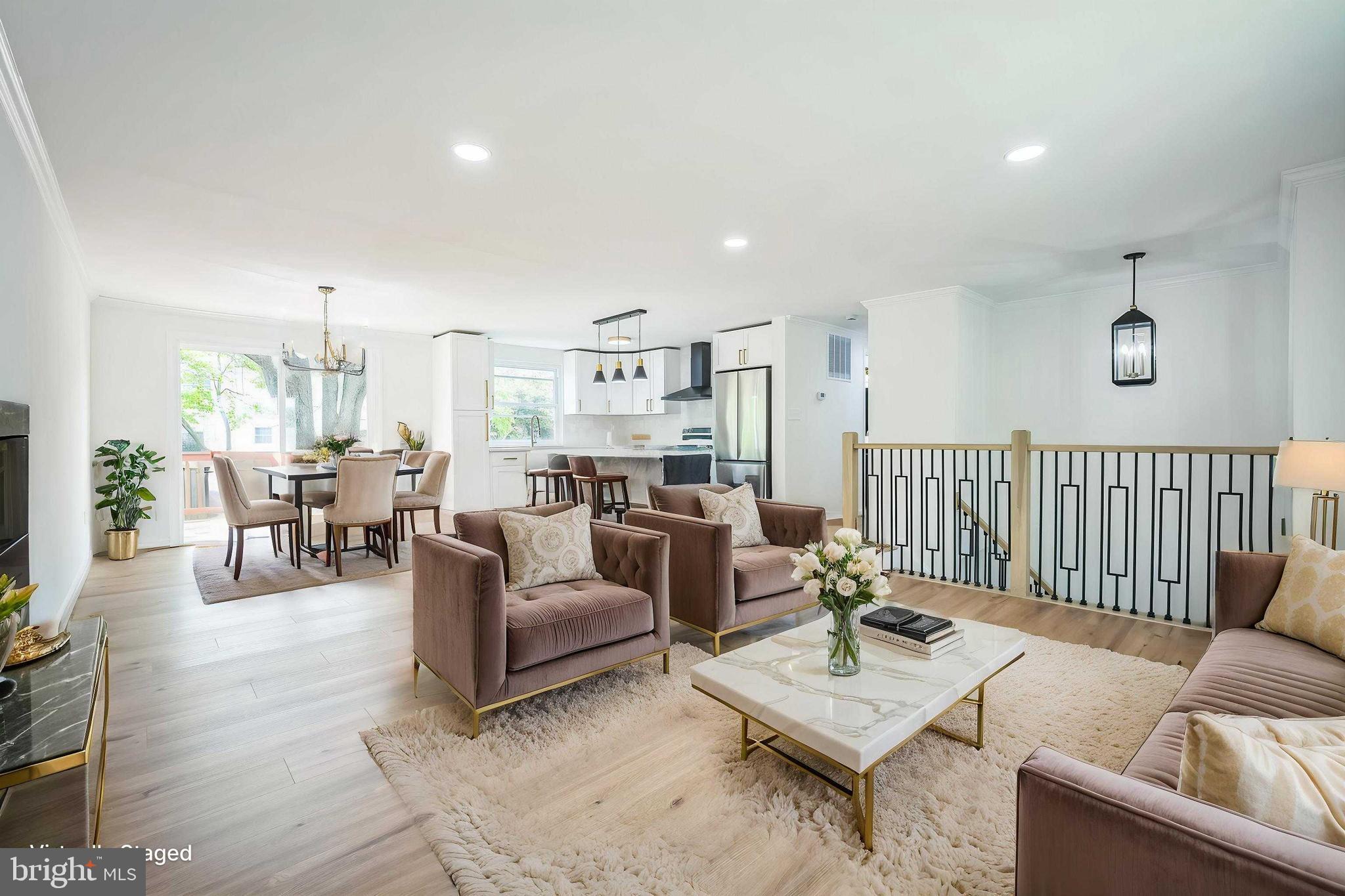 AMBER MEADOWS - Residential