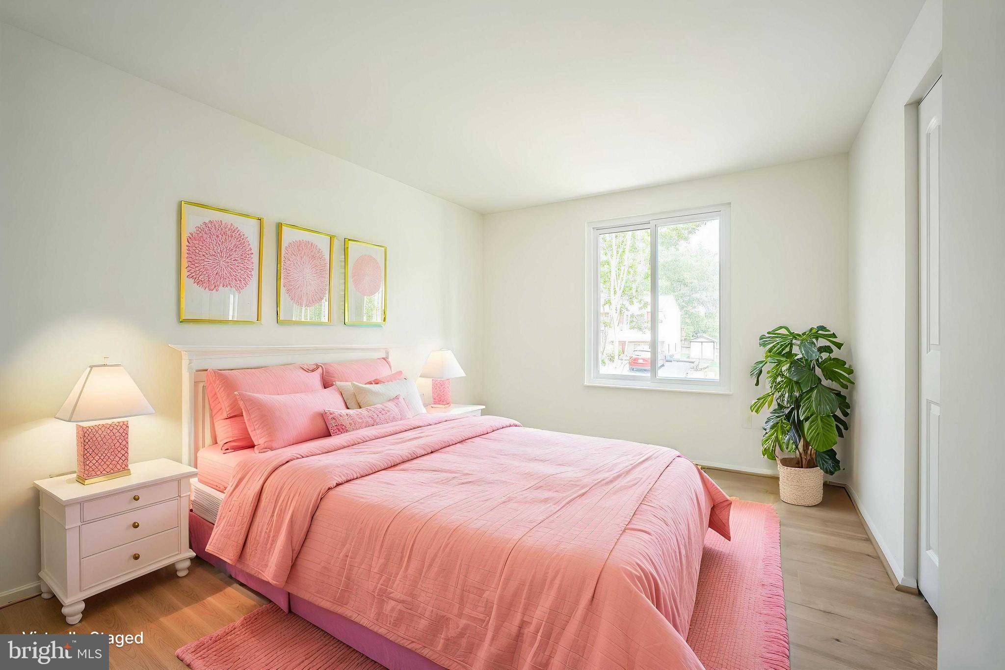 AMBER MEADOWS - Residential