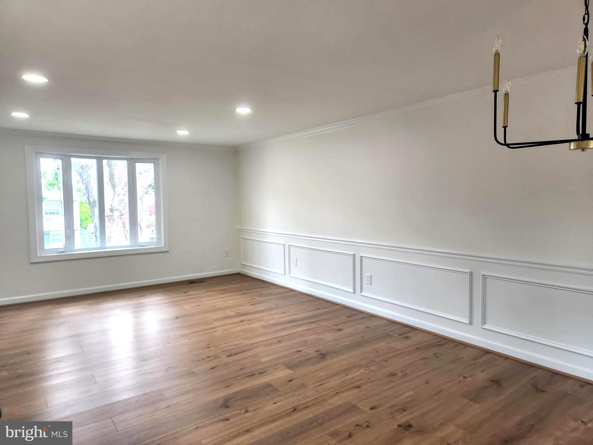 AMBER MEADOWS - Residential