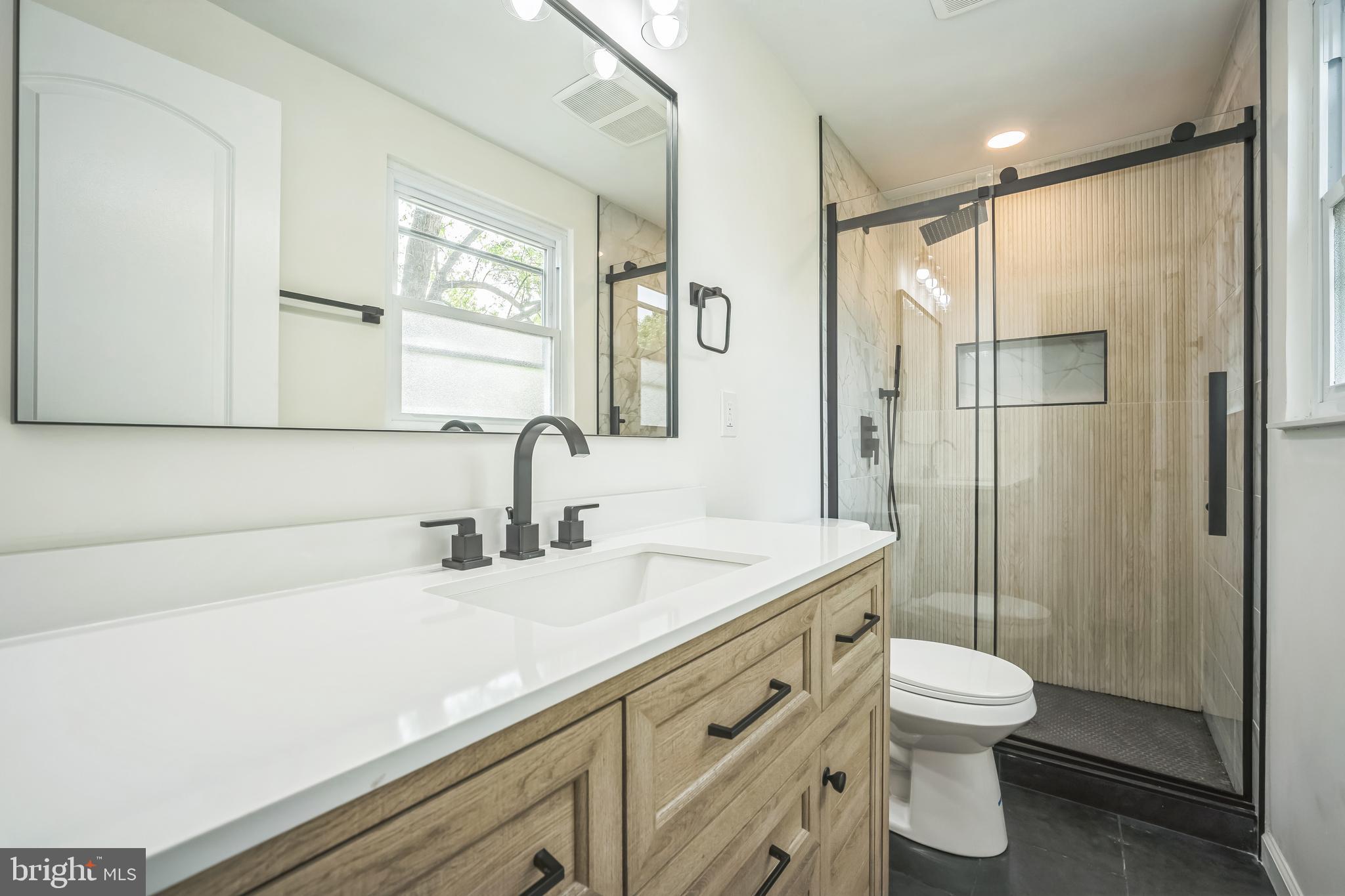 AMBER MEADOWS - Residential