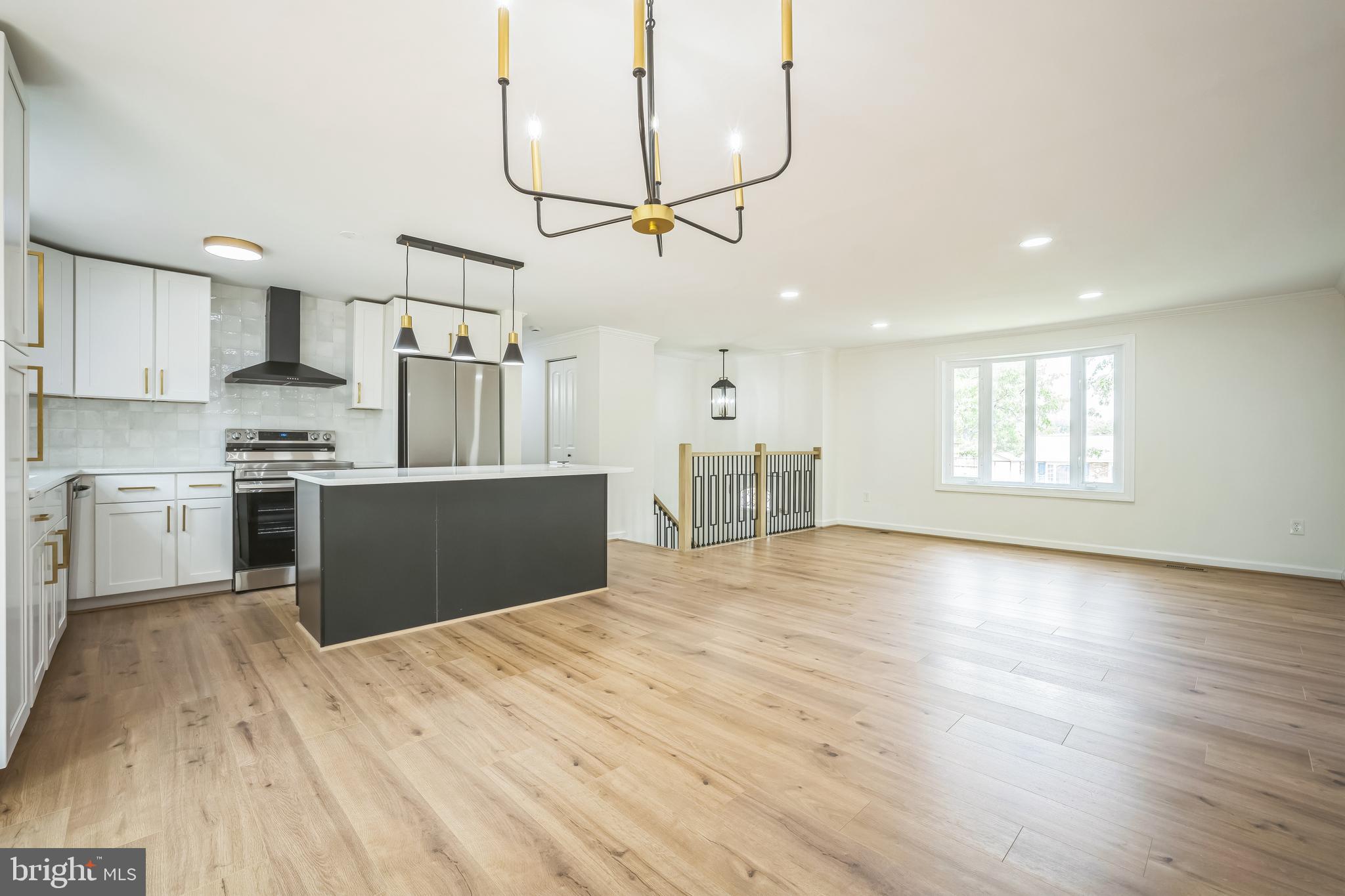 AMBER MEADOWS - Residential