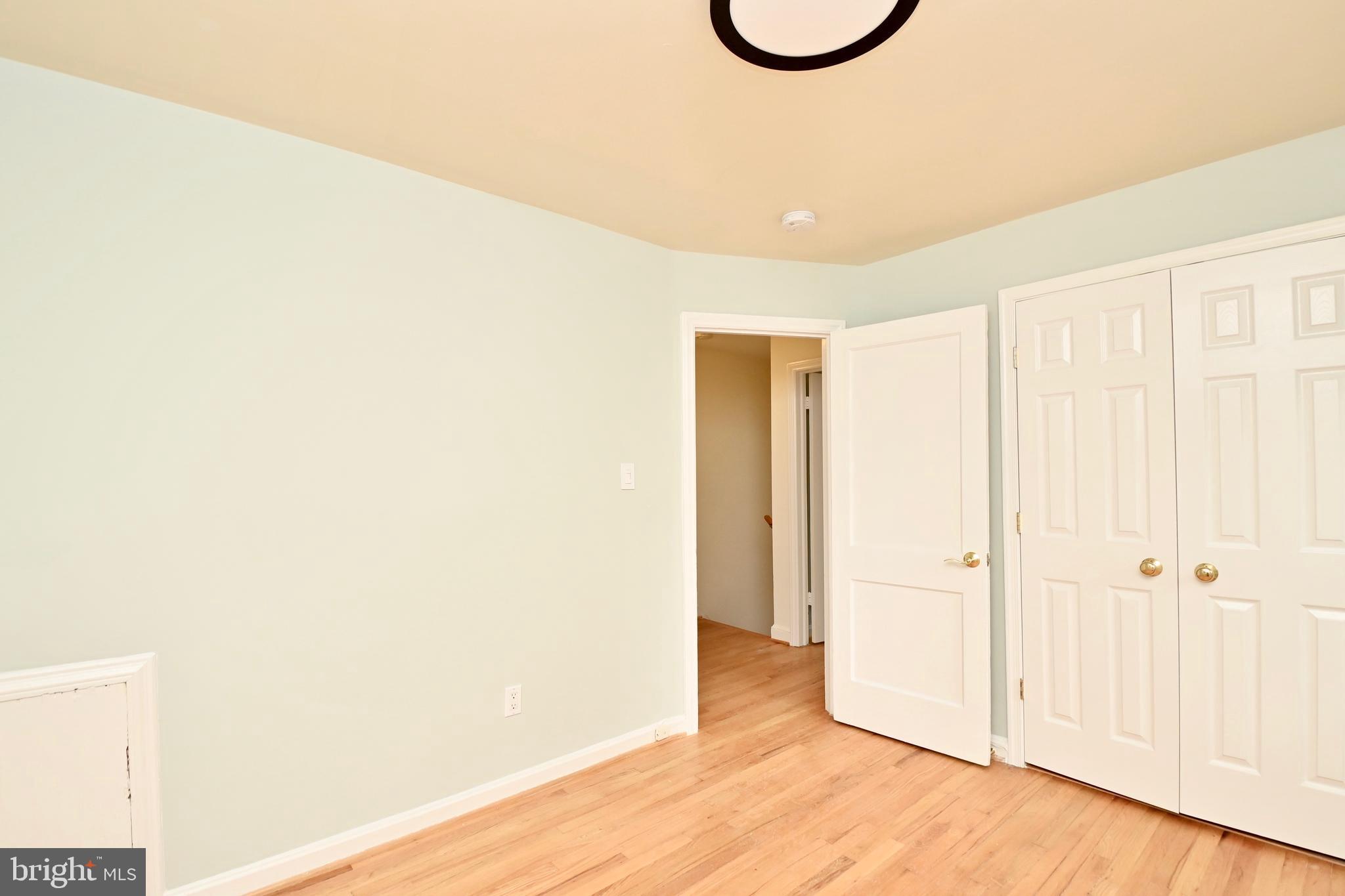 HUNTINGTON - Residential Lease