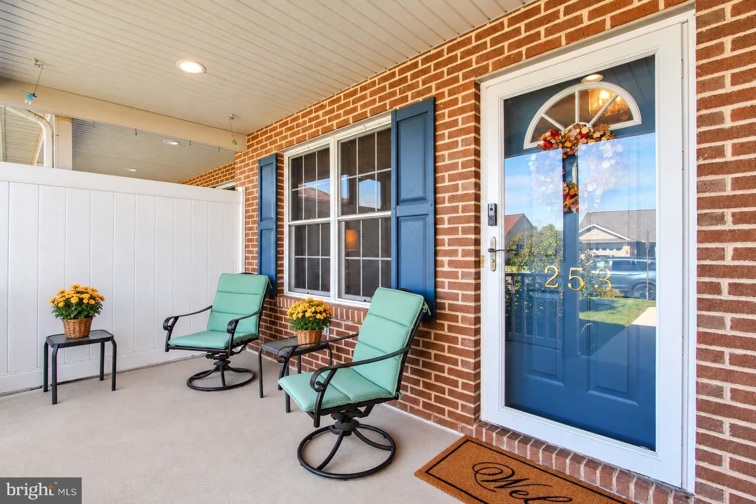 253 LANTERN LANE