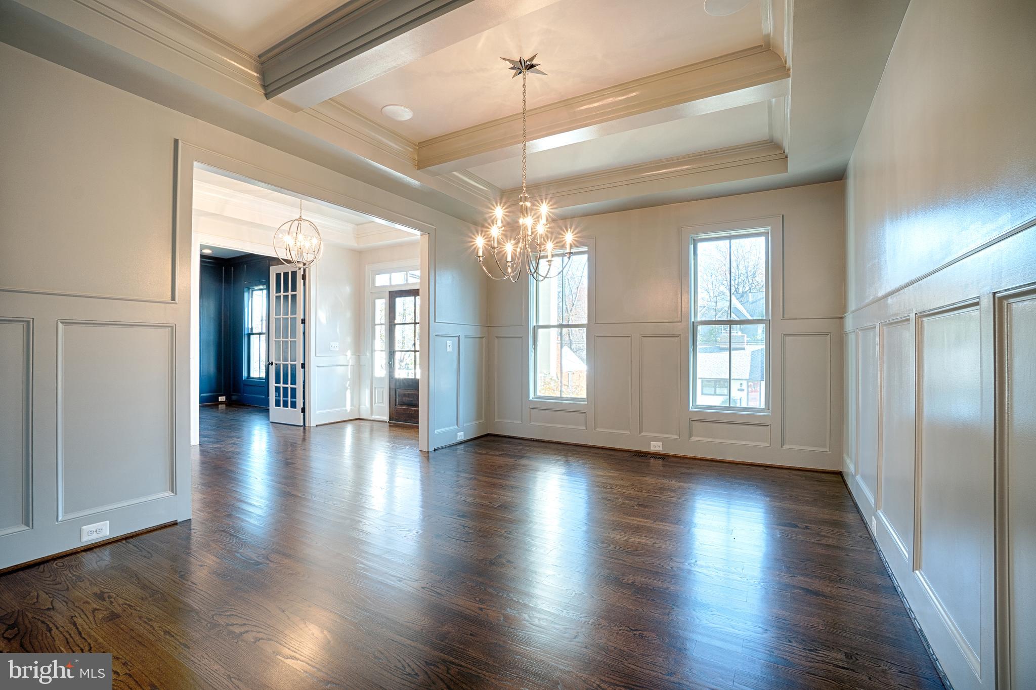 BELLEVUE FOREST - Residential