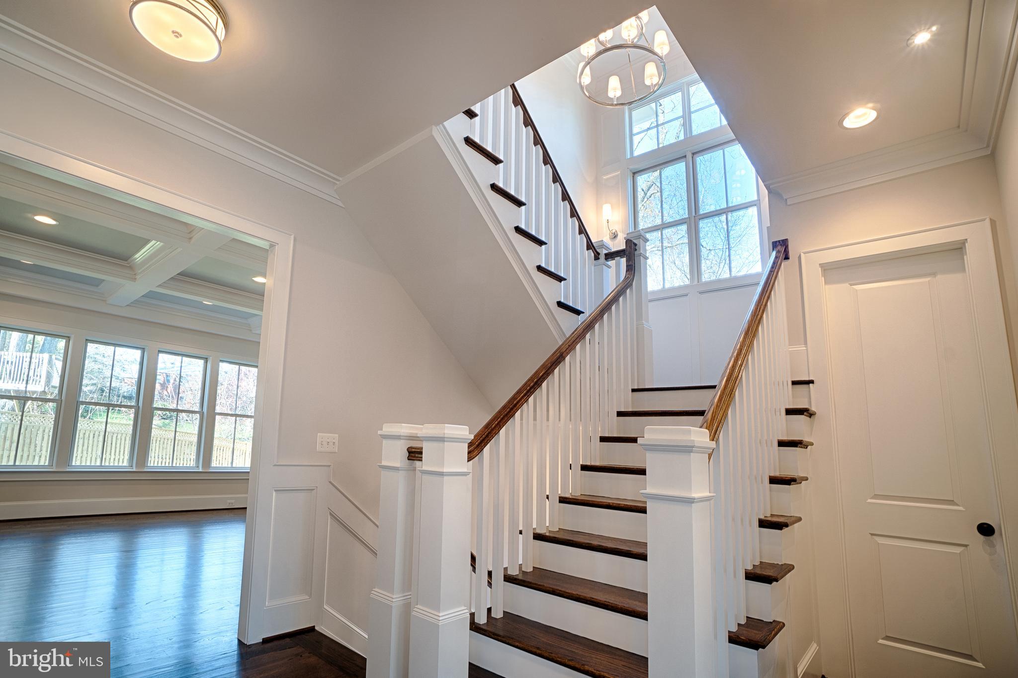 BELLEVUE FOREST - Residential