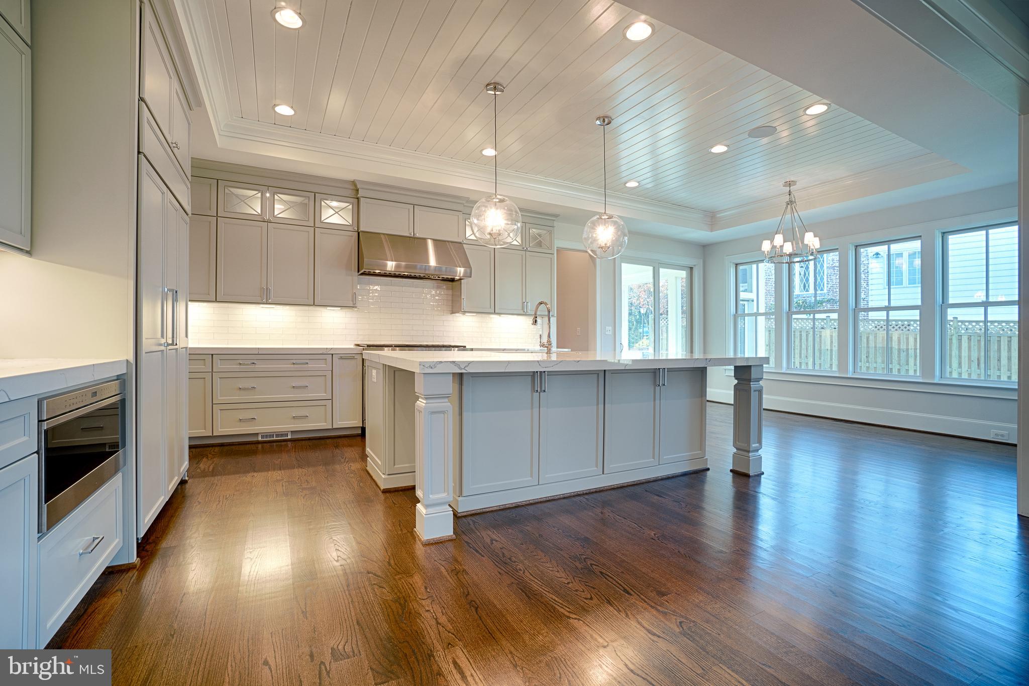 BELLEVUE FOREST - Residential