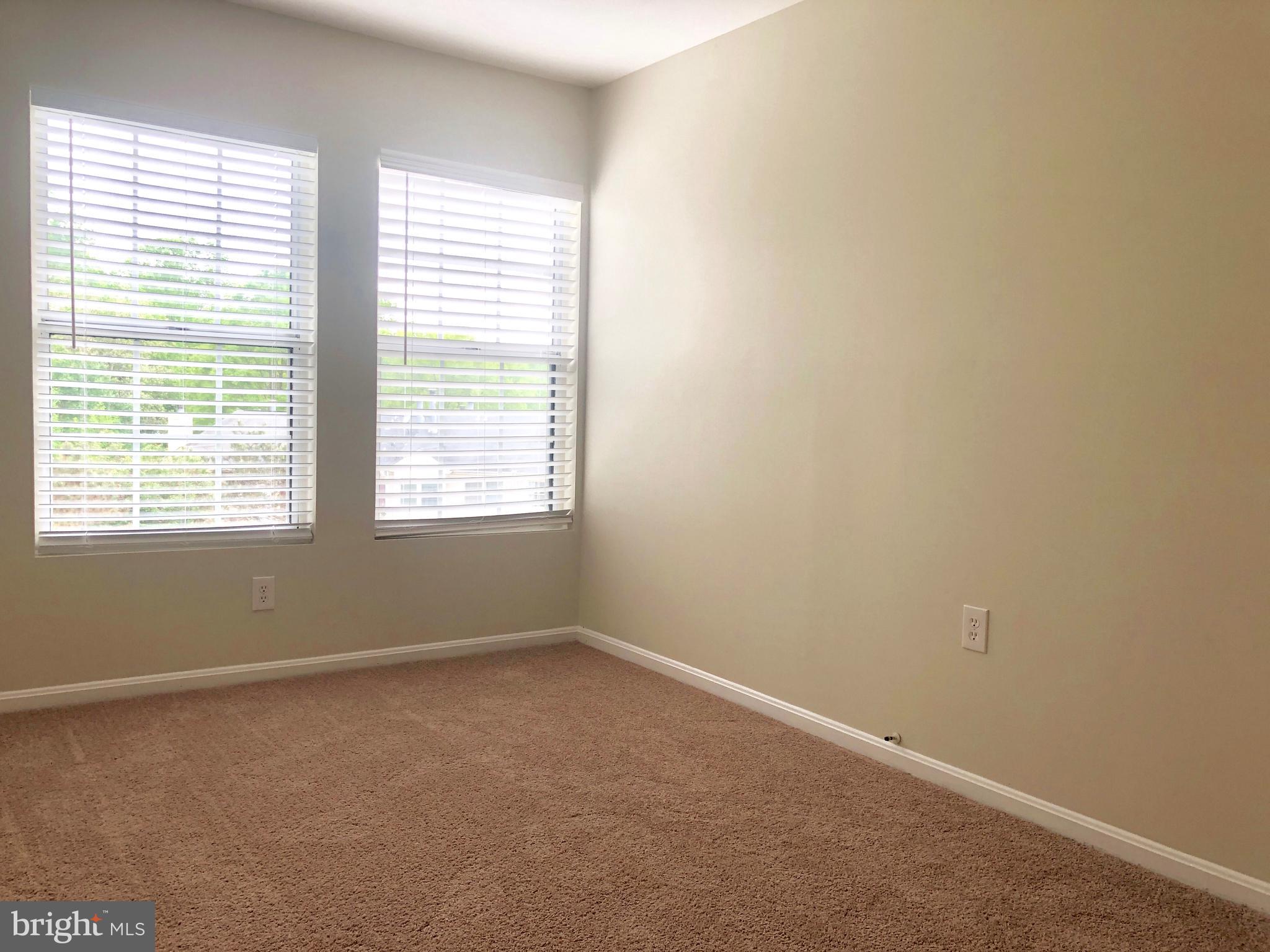 LAKE RIDGE - Residential Lease