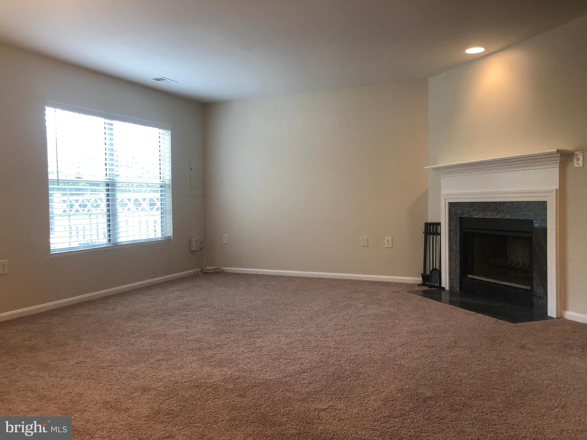 LAKE RIDGE - Residential Lease