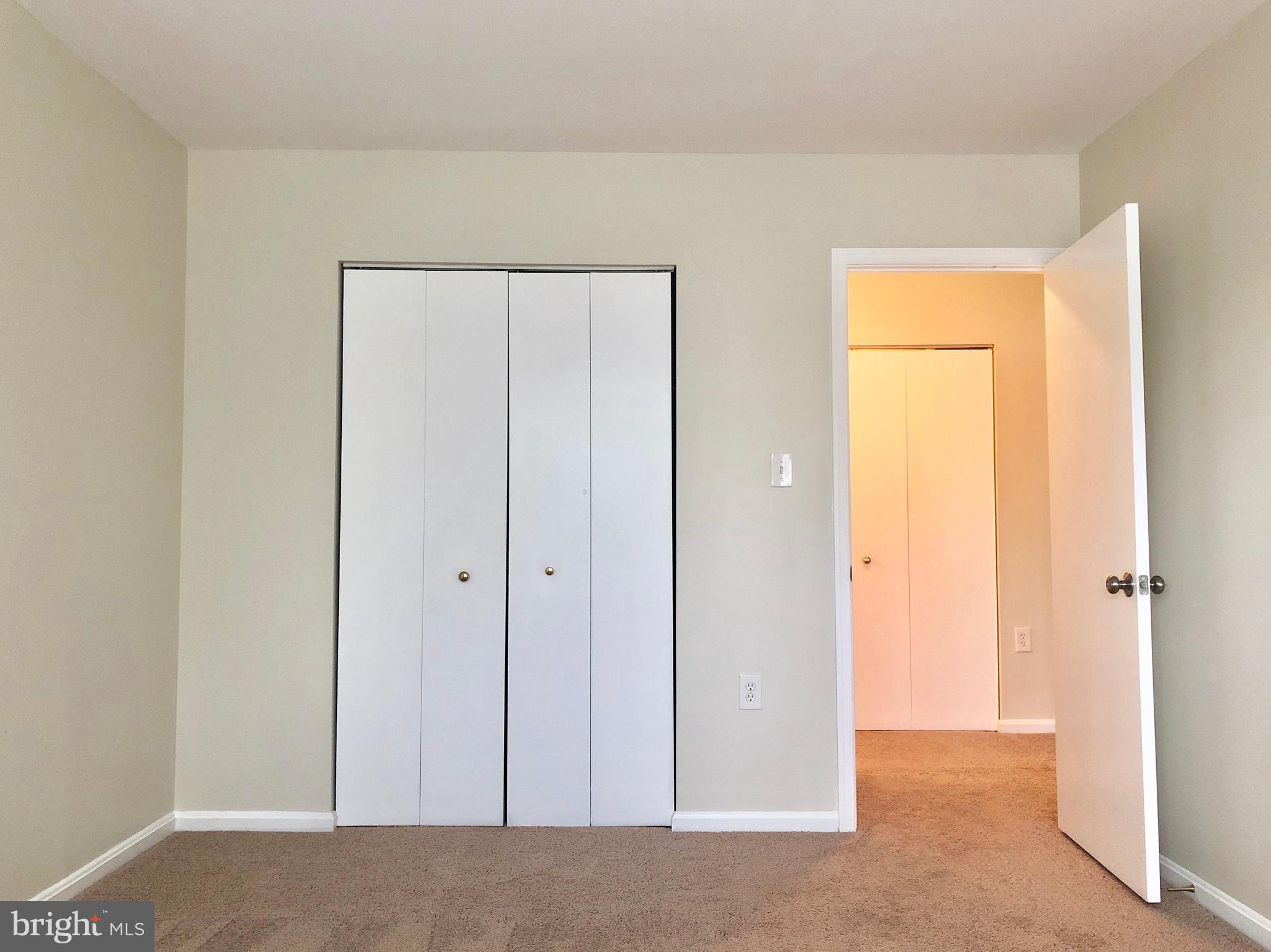 LAKE RIDGE - Residential Lease