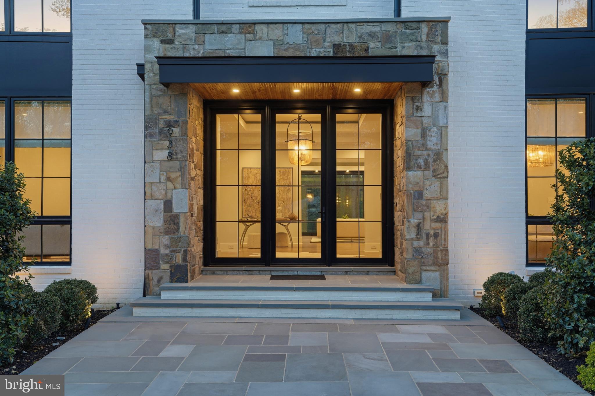 938 SAIGON ROAD