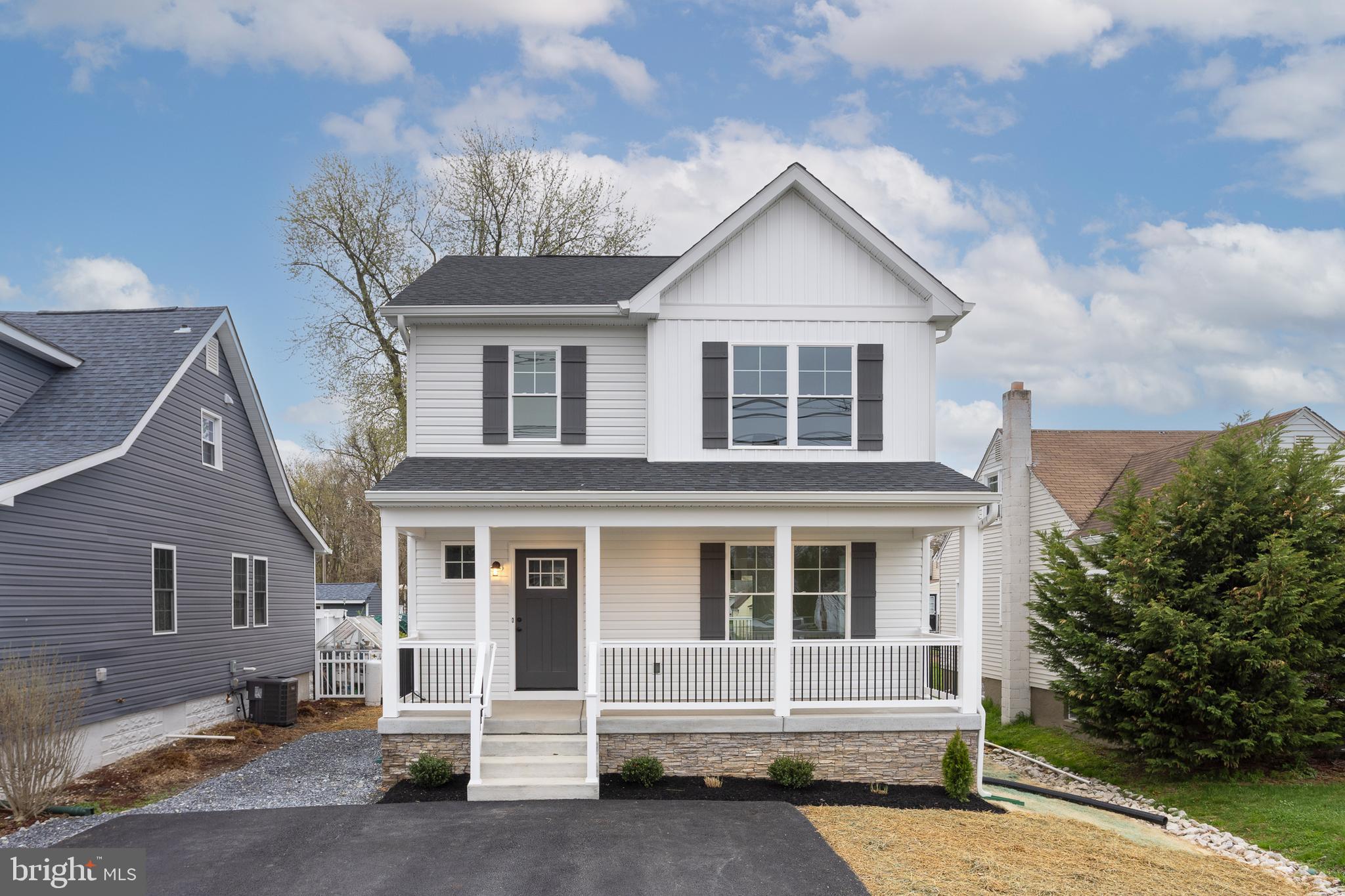 EDGEMERE/SPARROWS POINT - Residential