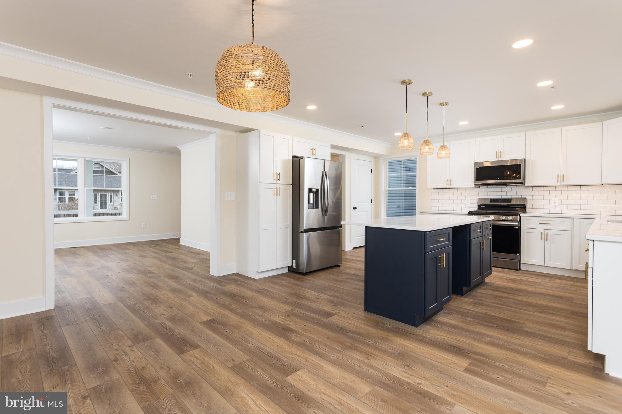 EDGEMERE/SPARROWS POINT - Residential