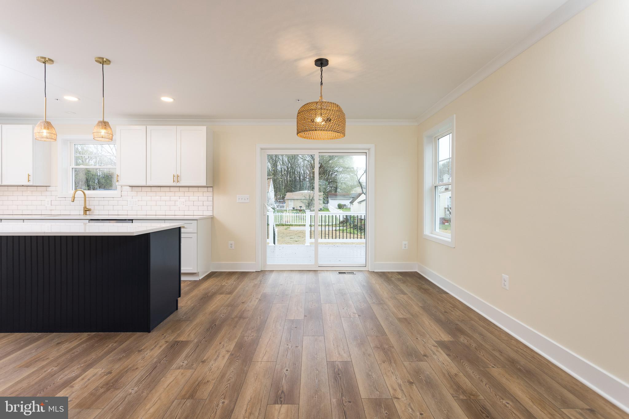 EDGEMERE/SPARROWS POINT - Residential