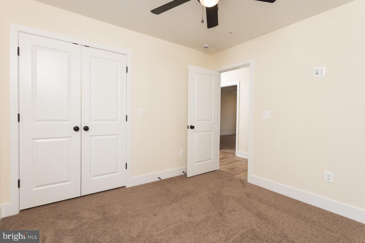 EDGEMERE/SPARROWS POINT - Residential