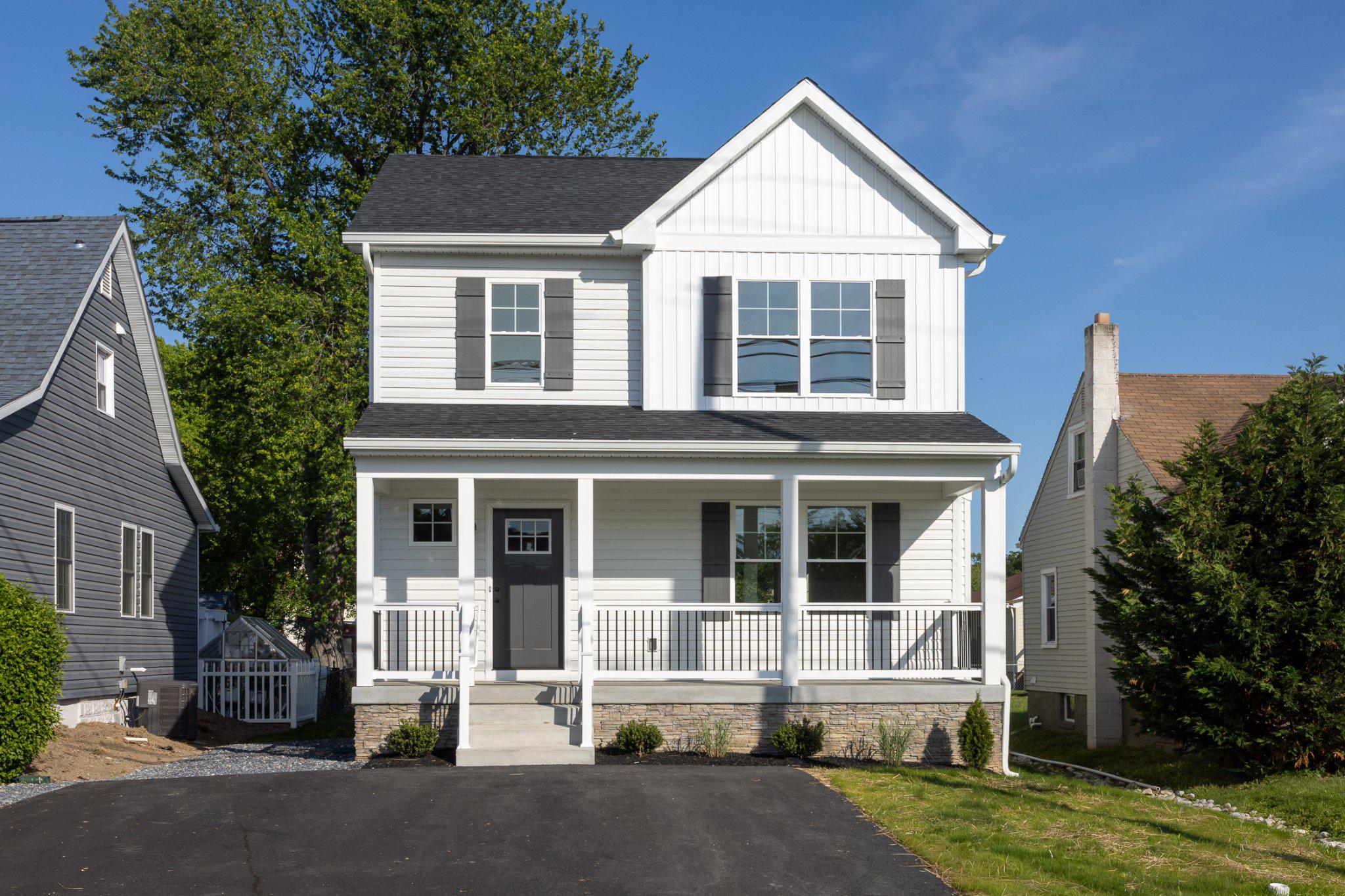 EDGEMERE/SPARROWS POINT - Residential