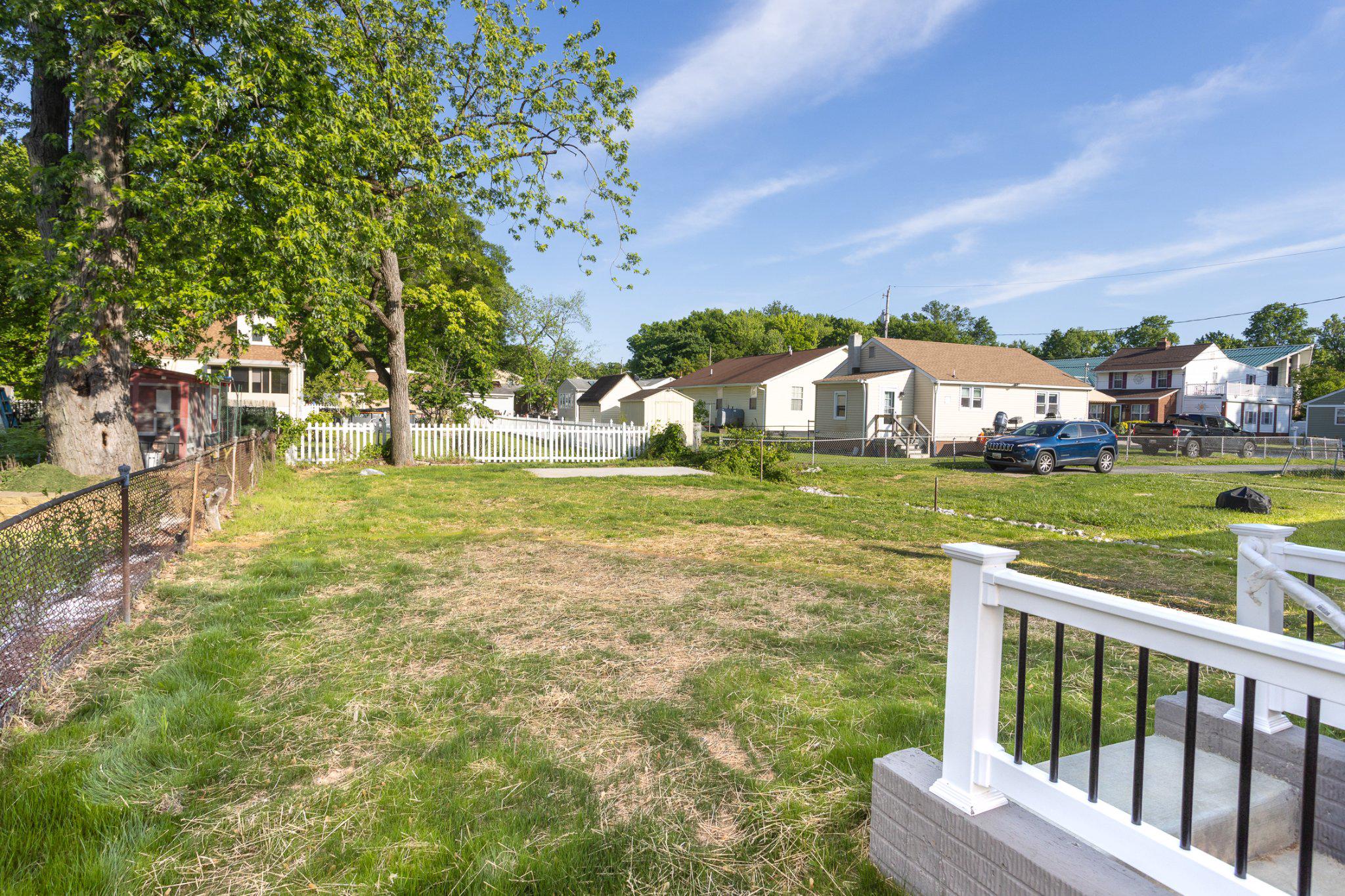 EDGEMERE/SPARROWS POINT - Residential