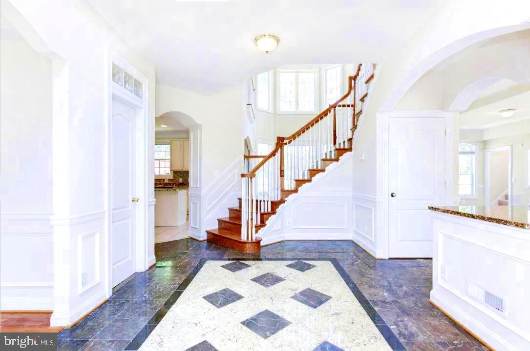 6614 QUANDER ROAD