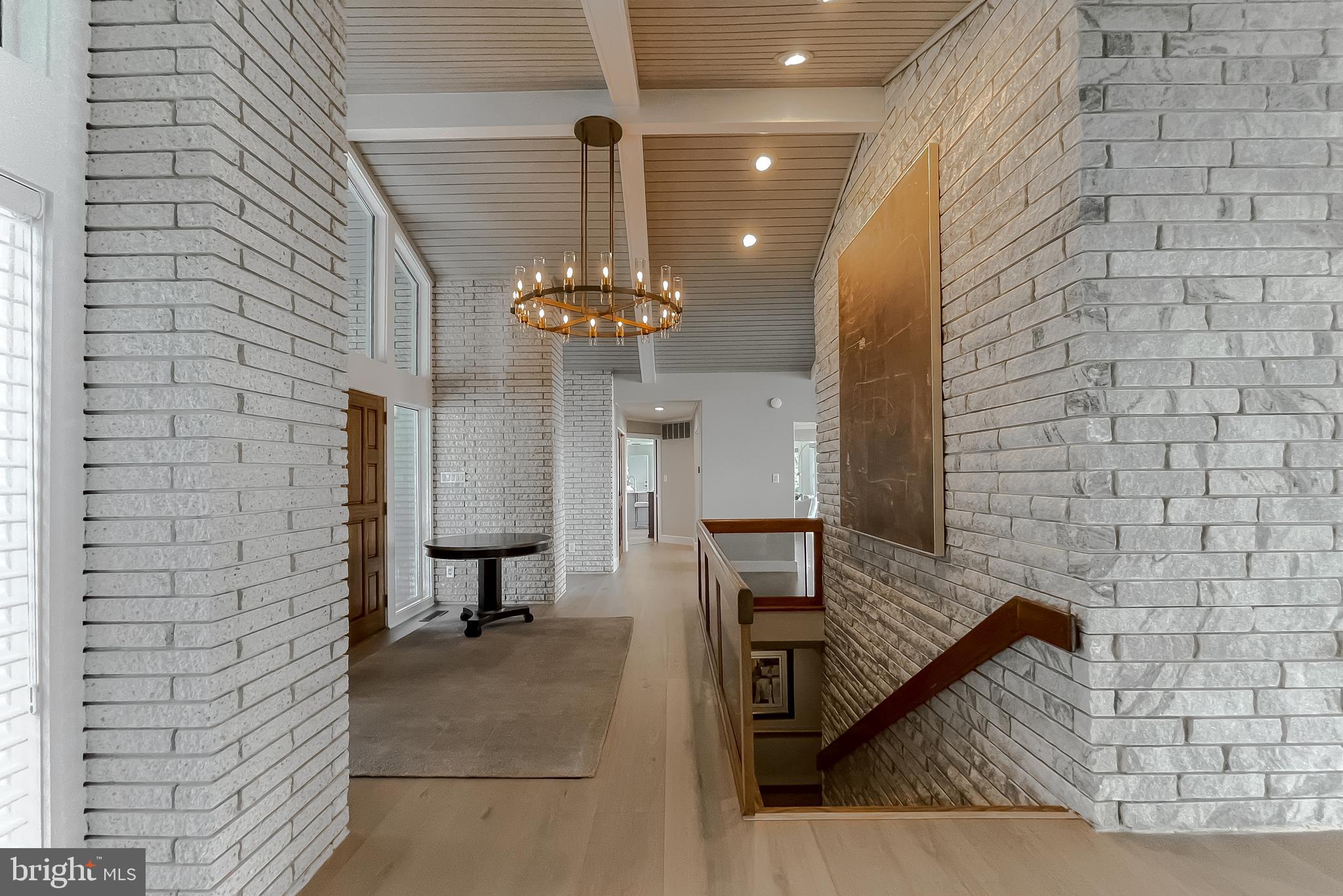 TOWN CREEK - Residential