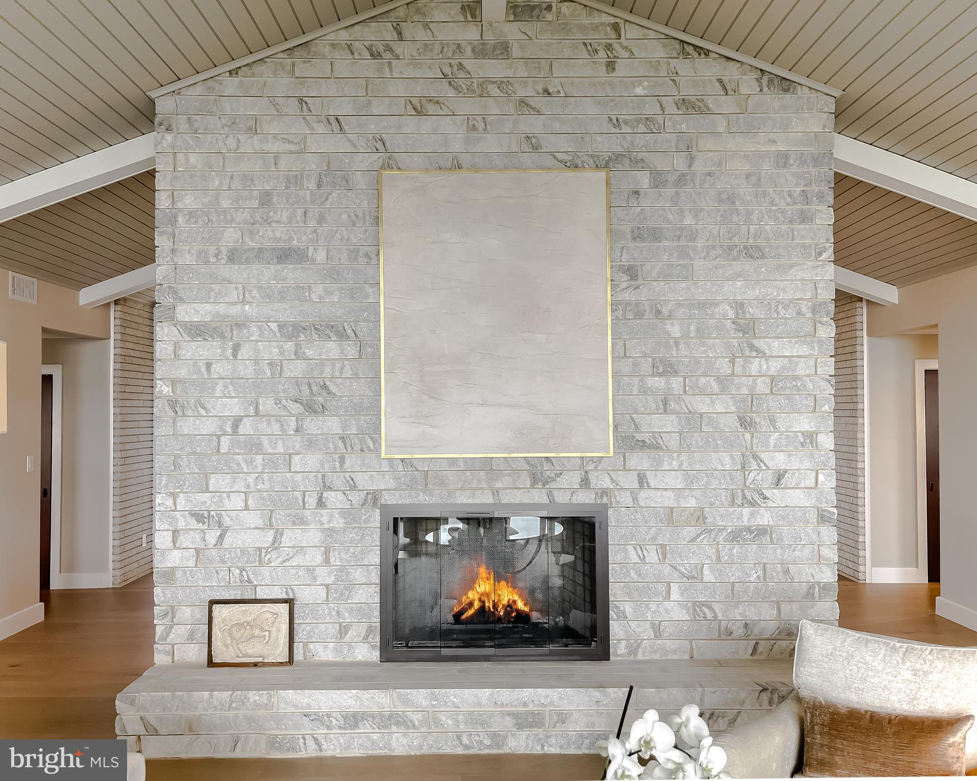 TOWN CREEK - Residential