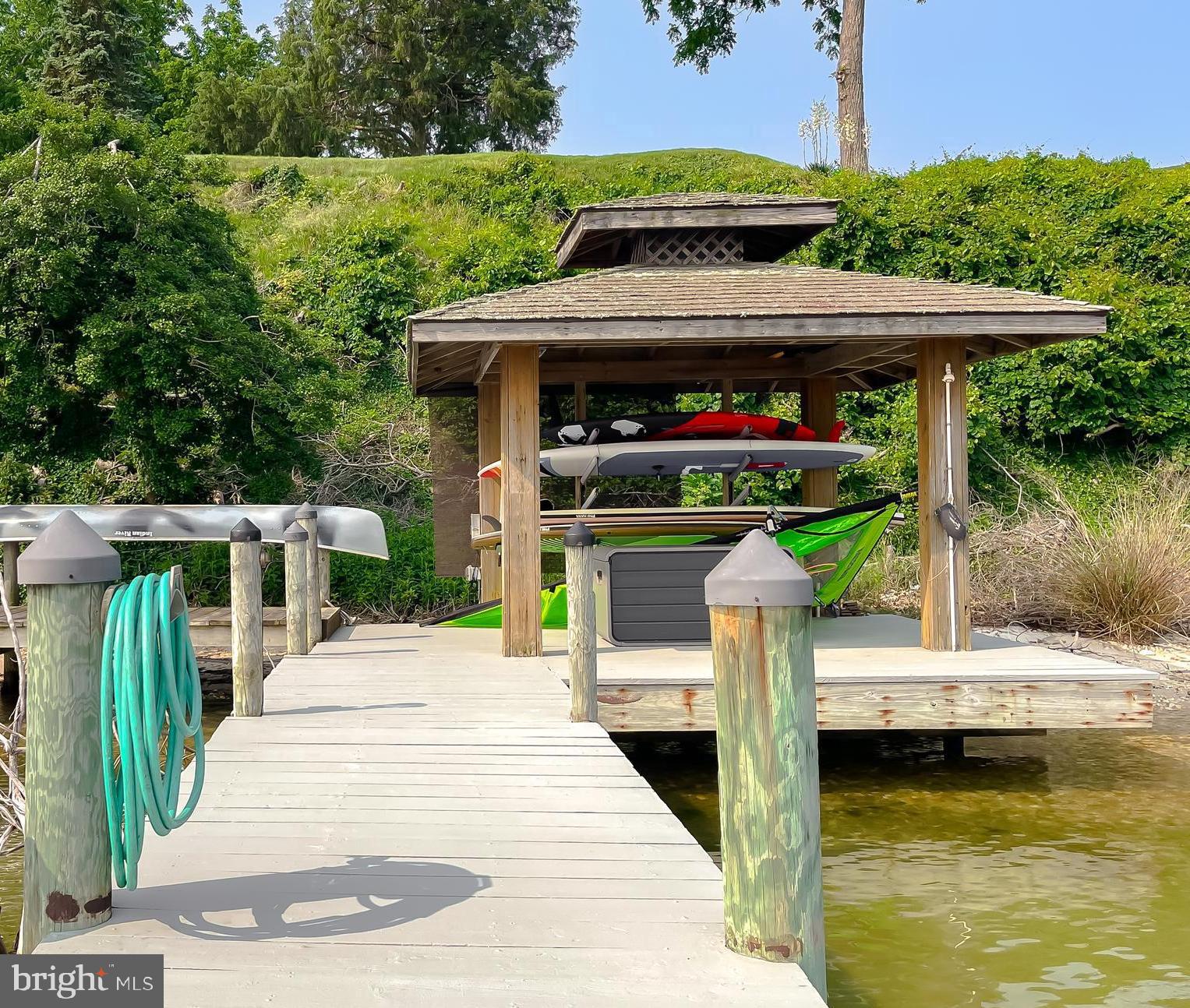 TOWN CREEK - Residential