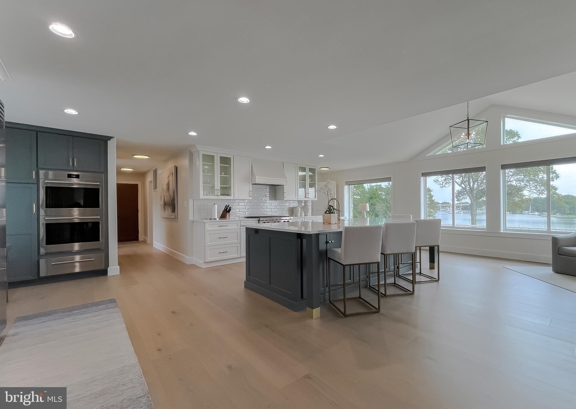 TOWN CREEK - Residential