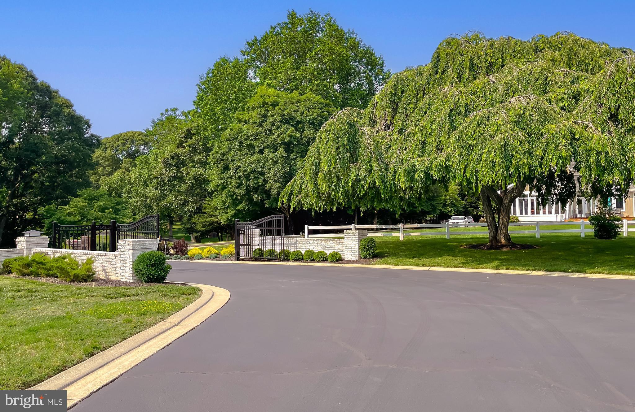 TOWN CREEK - Residential