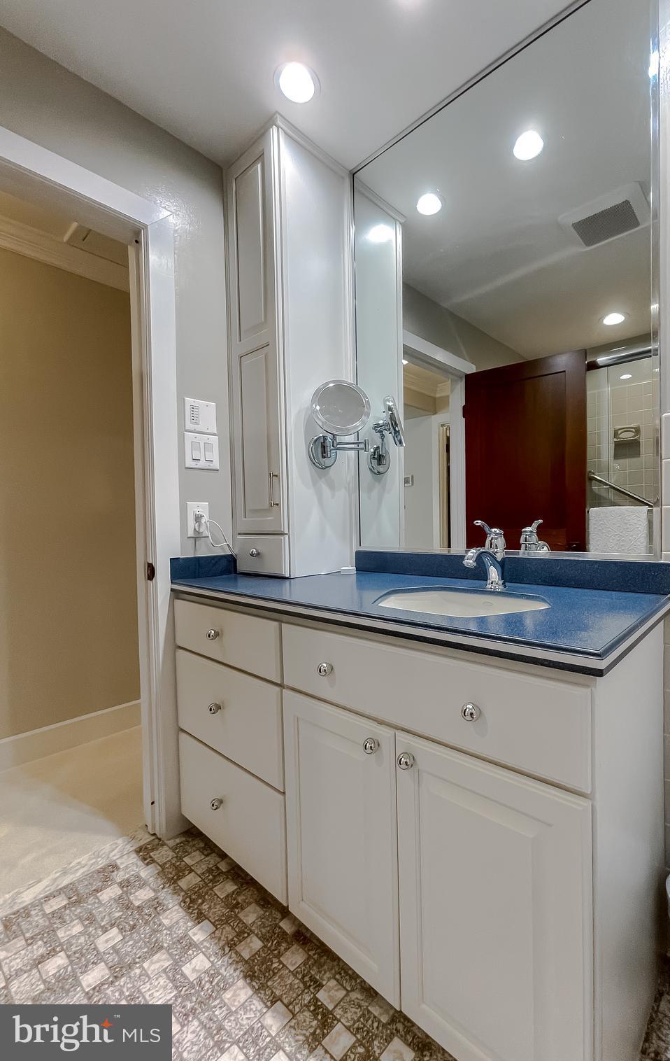 TOWN CREEK - Residential