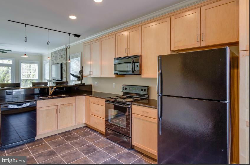 RED CEDAR - Residential