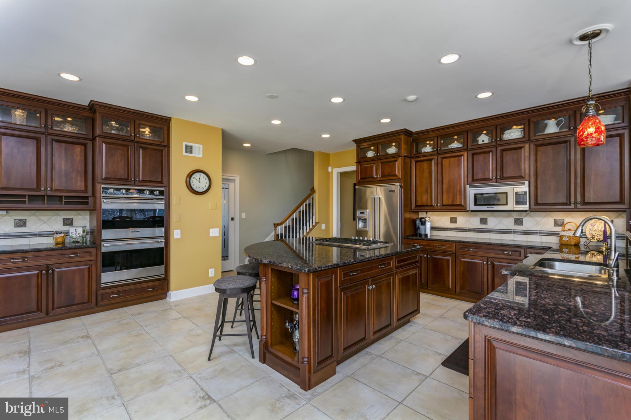 RED CEDAR - Residential