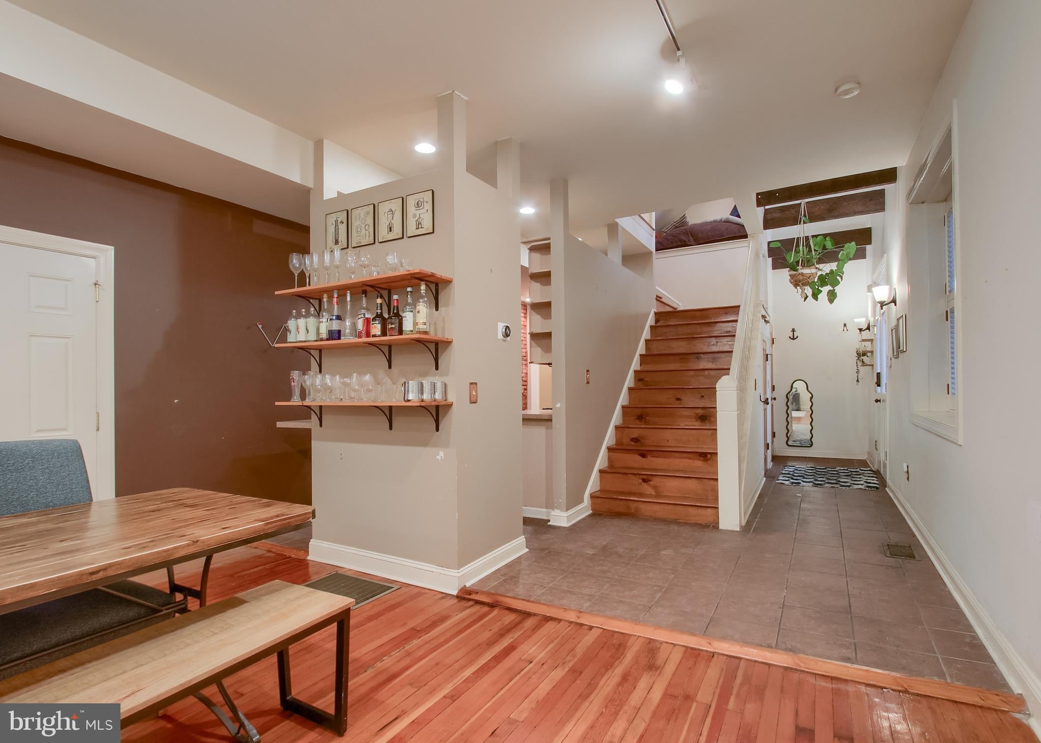 1701A GREEN STREET