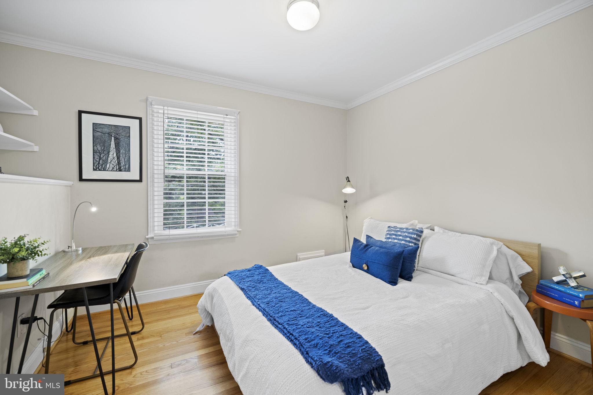 BUCKNELL MANOR - Residential