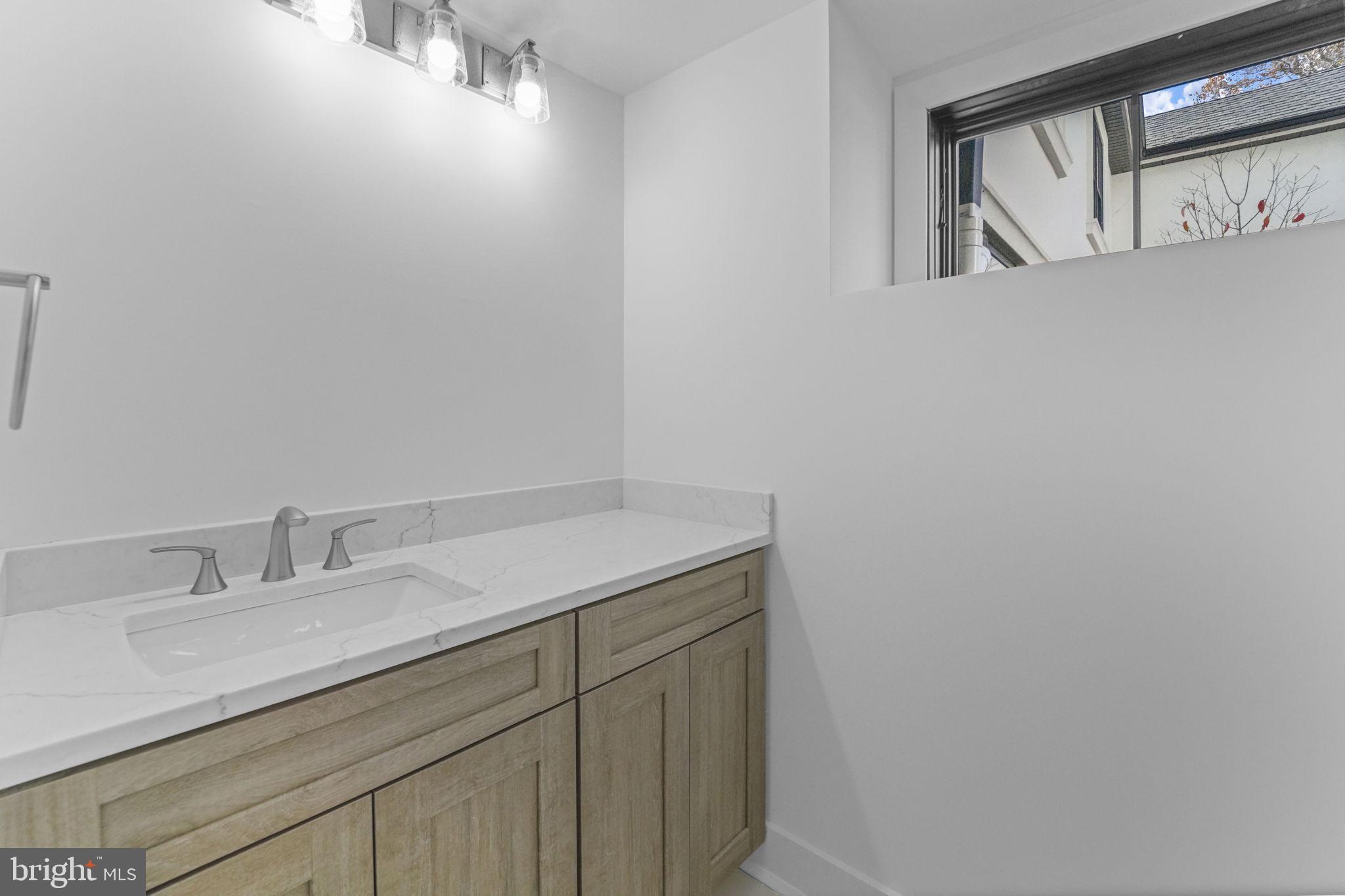 WESTERN - Residential