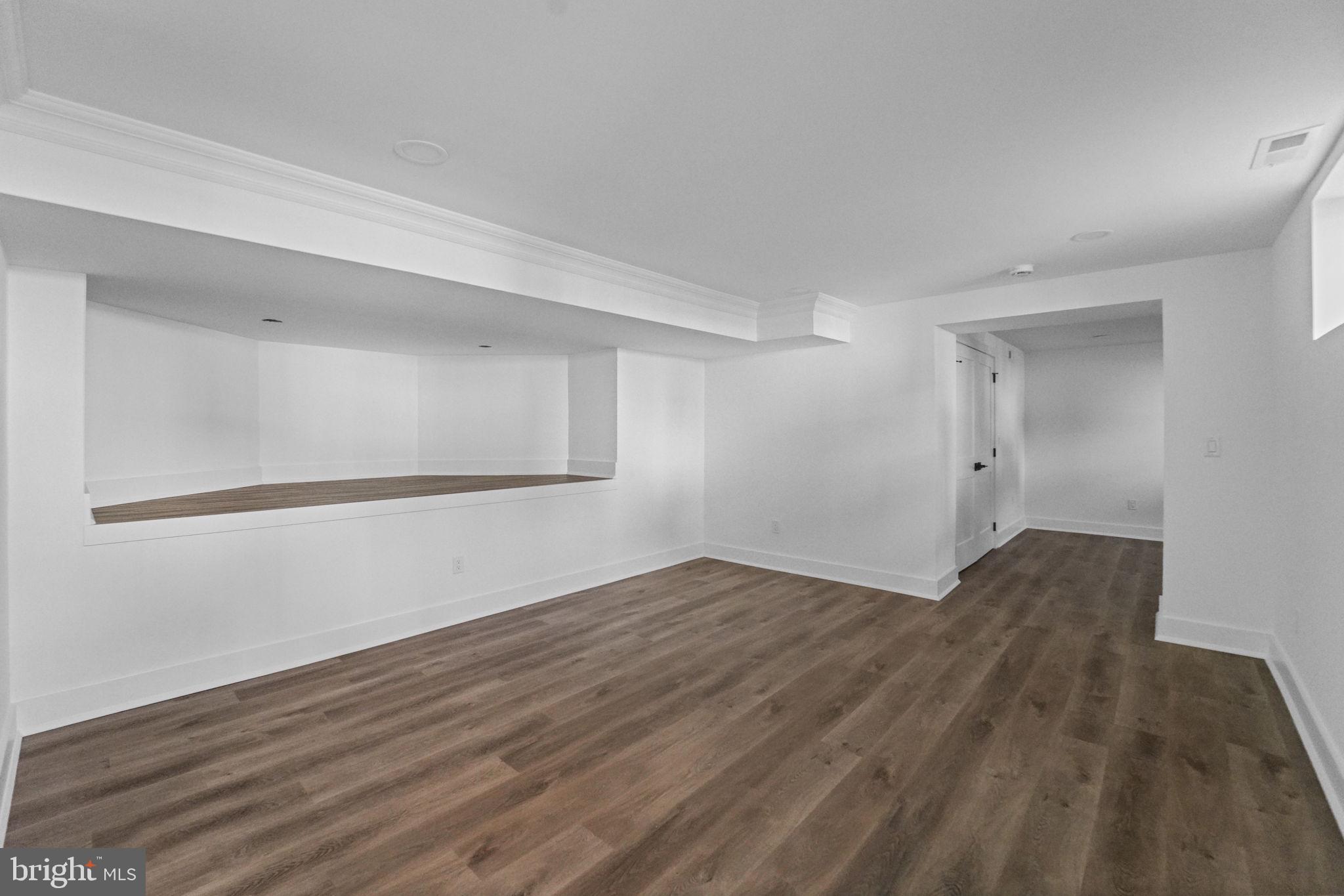 WESTERN - Residential