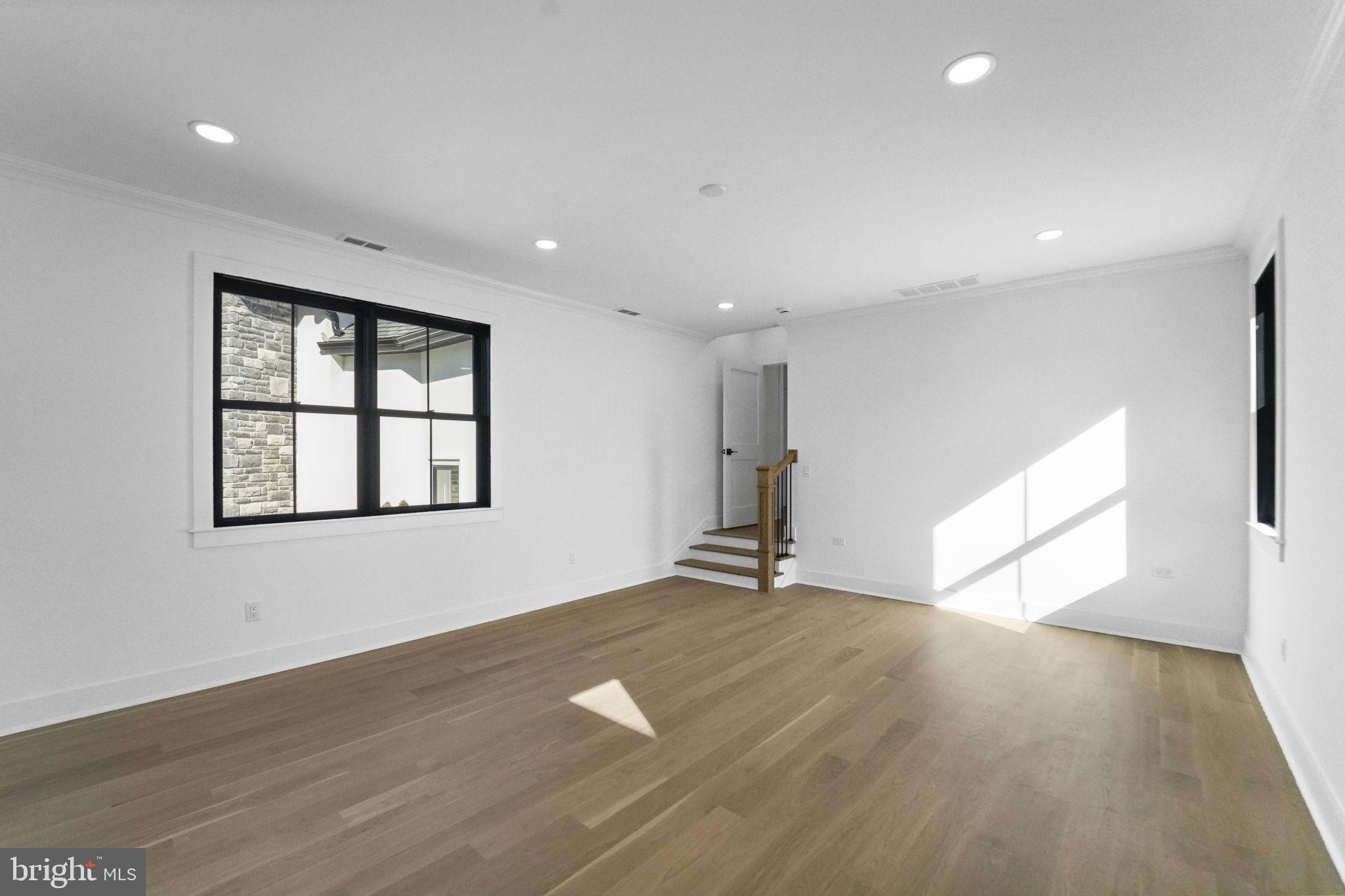 WESTERN - Residential