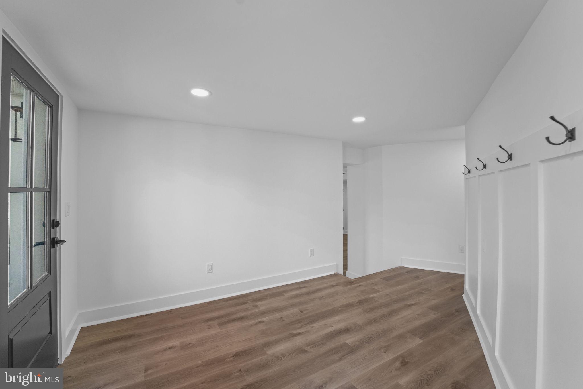 WESTERN - Residential