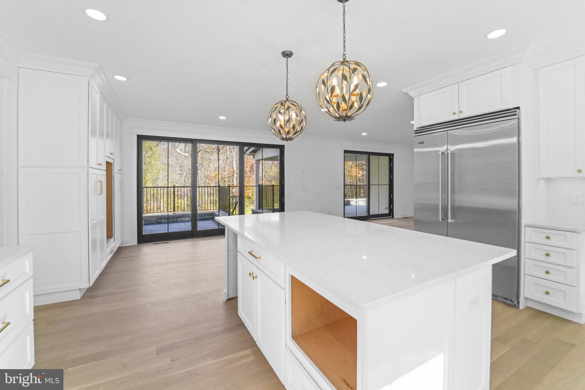 WESTERN - Residential