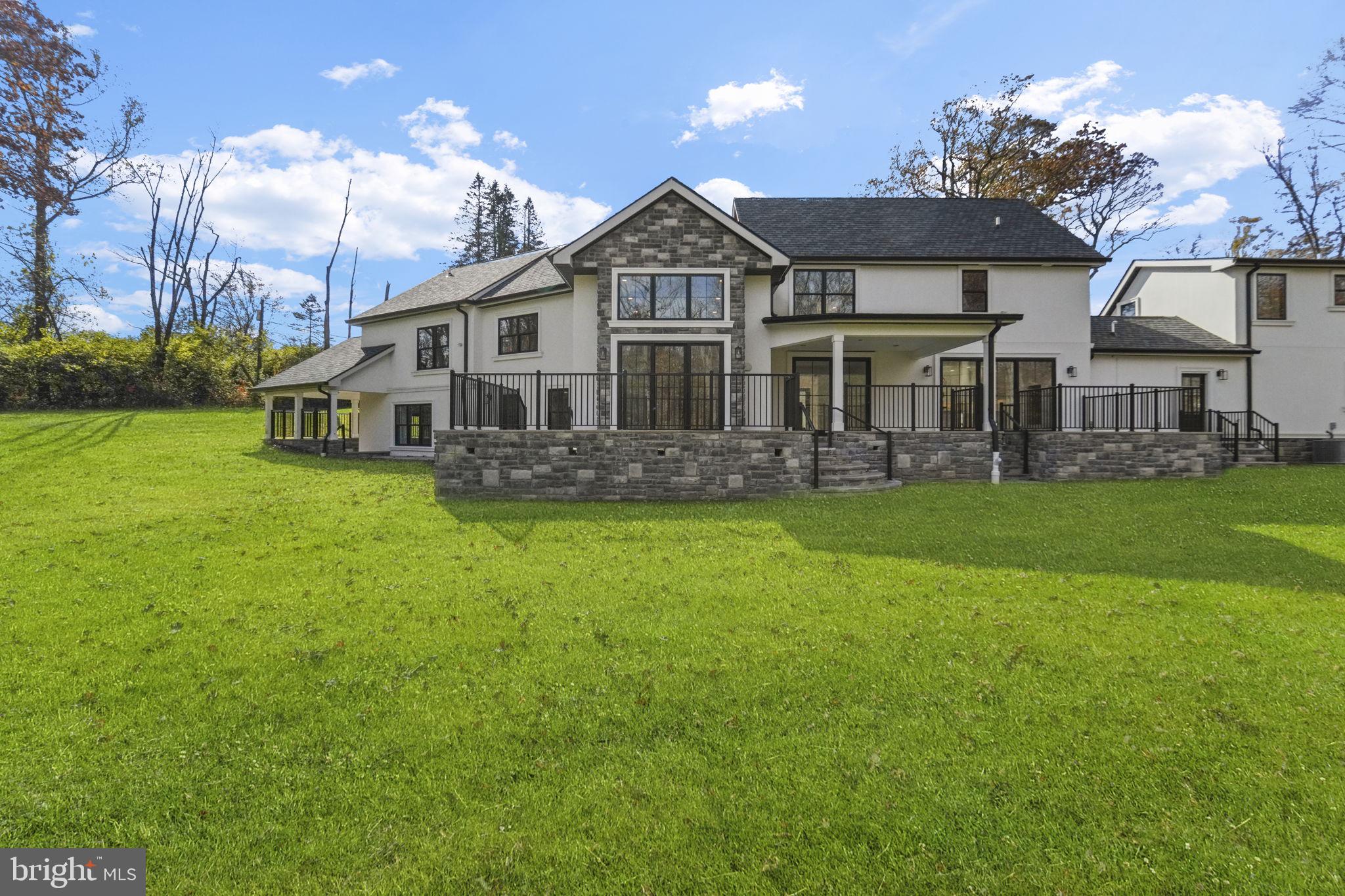 WESTERN - Residential